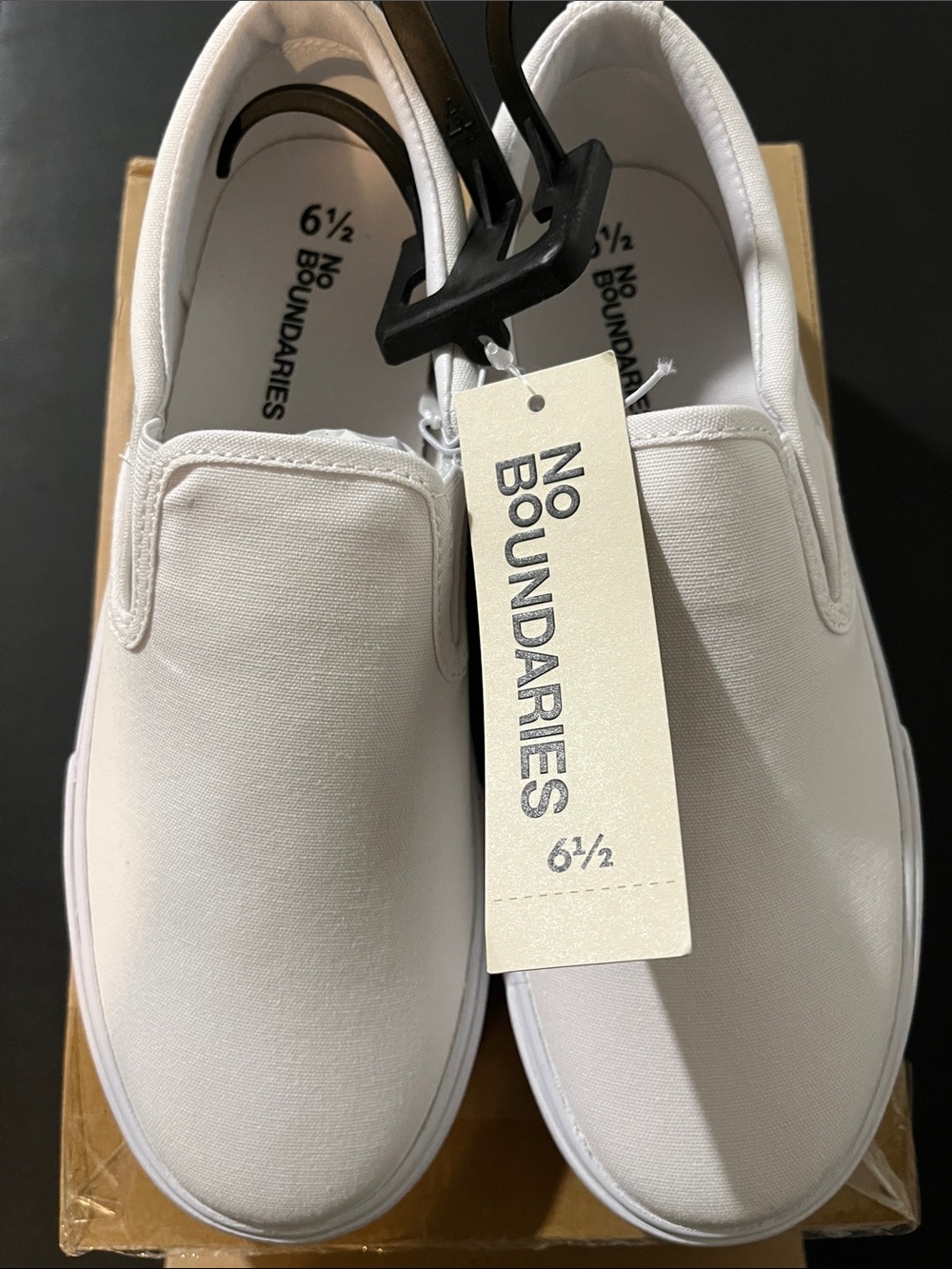 No Boundaries Memory Foam Slip-On Canvas Shoes- 6.5